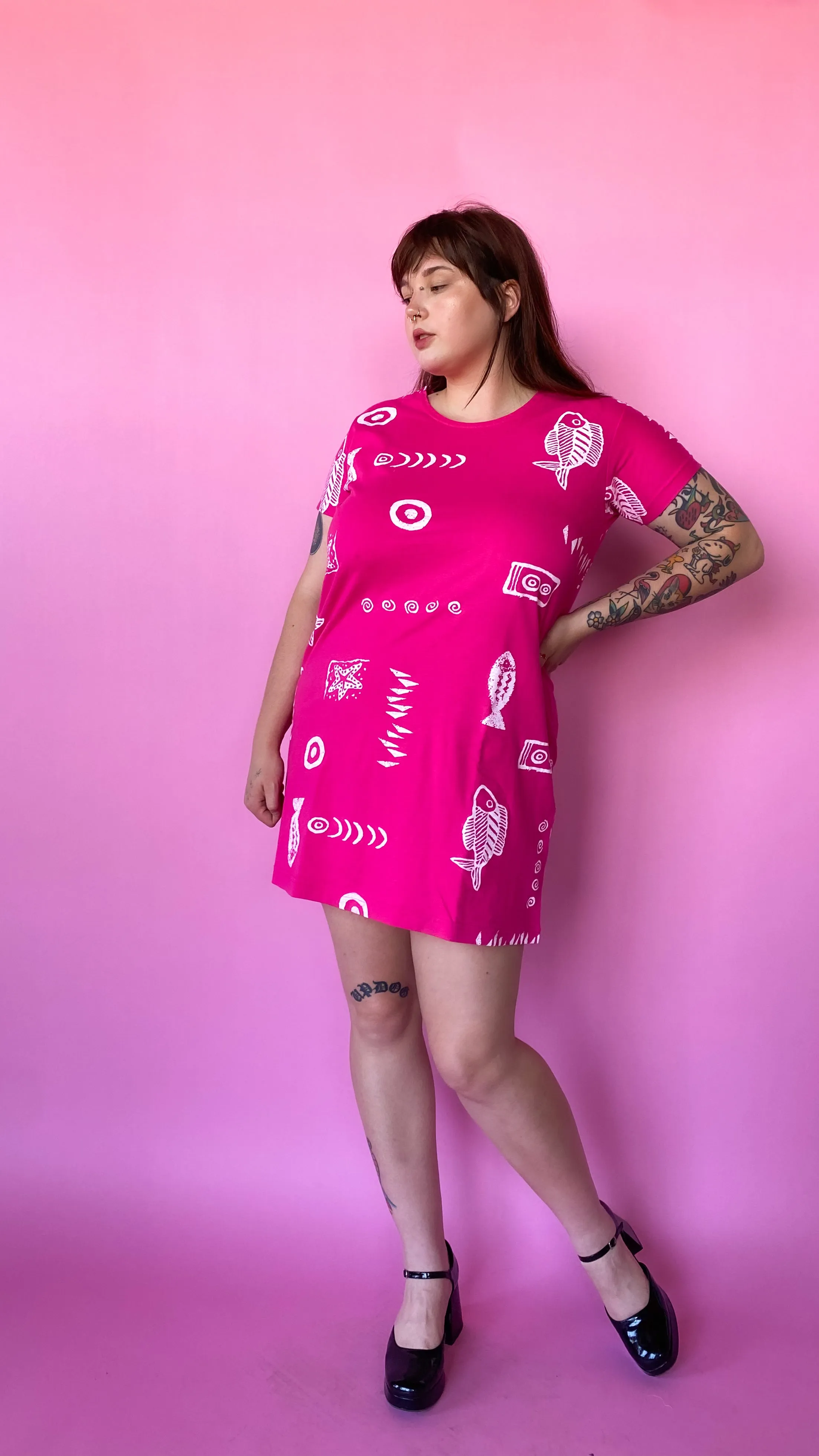 1990s Pink Fish Print T-Shirt Dress, sz. XL-2XL