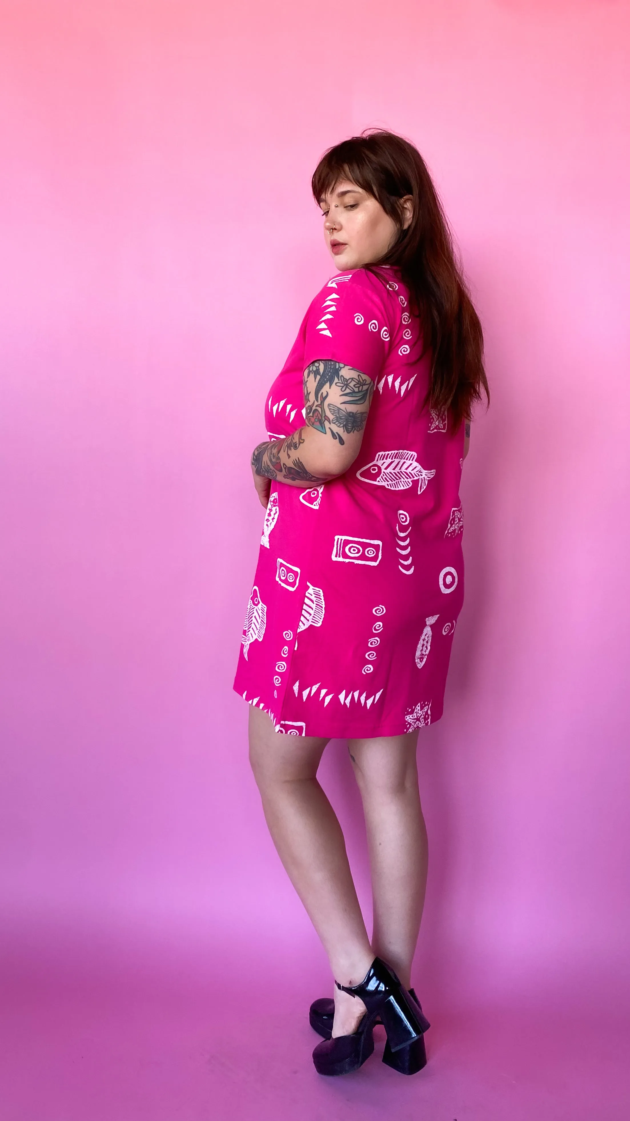 1990s Pink Fish Print T-Shirt Dress, sz. XL-2XL