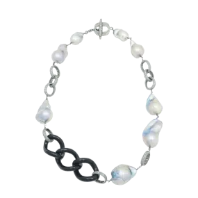 Agate-Link Pearl and Diamond Necklace