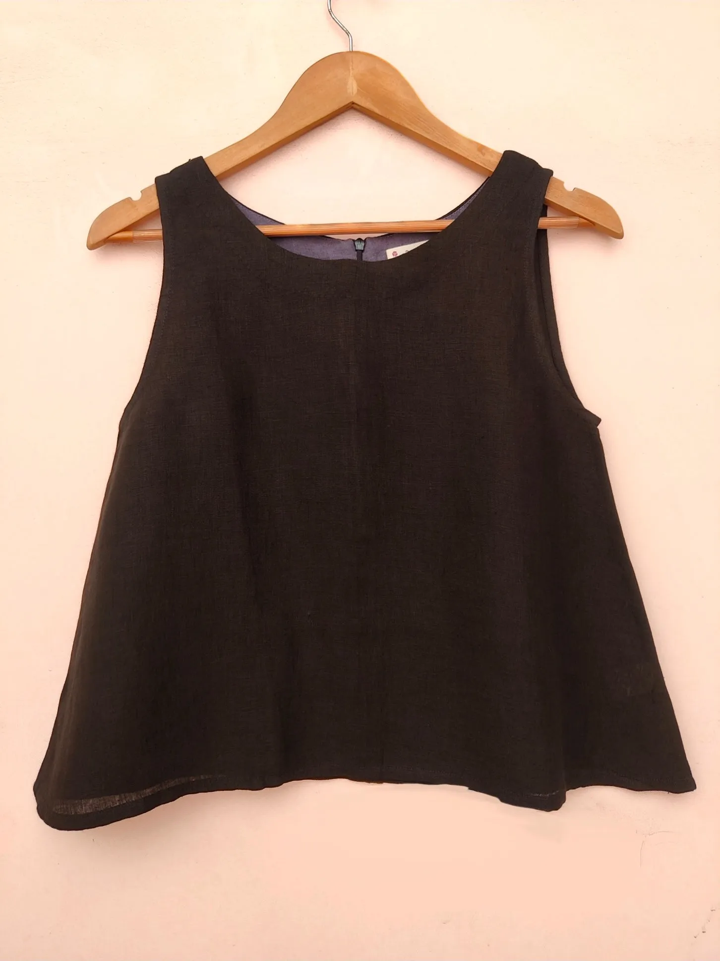 Asagao Linen Sleeveless Top