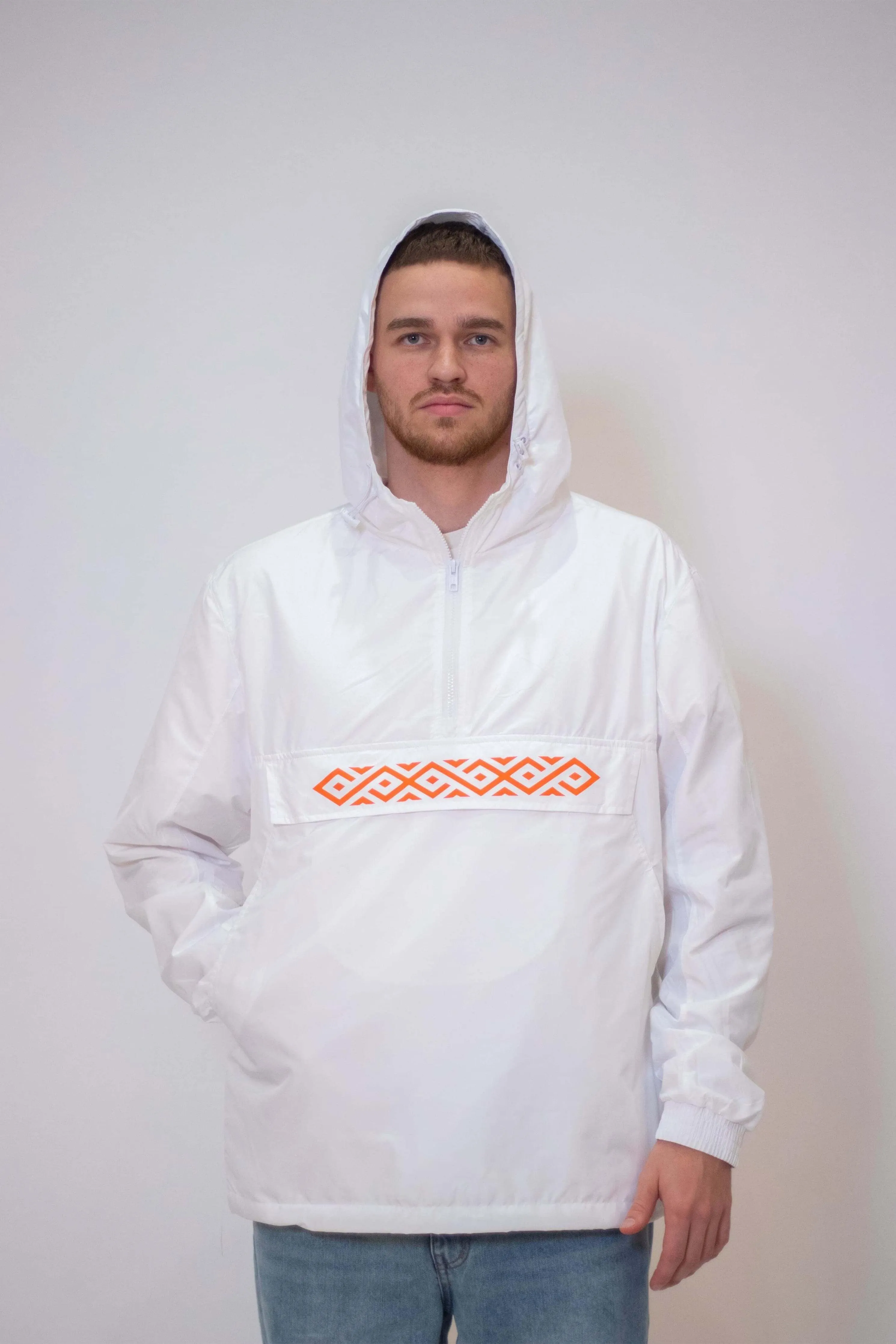 Avoque Windbreaker Men in White