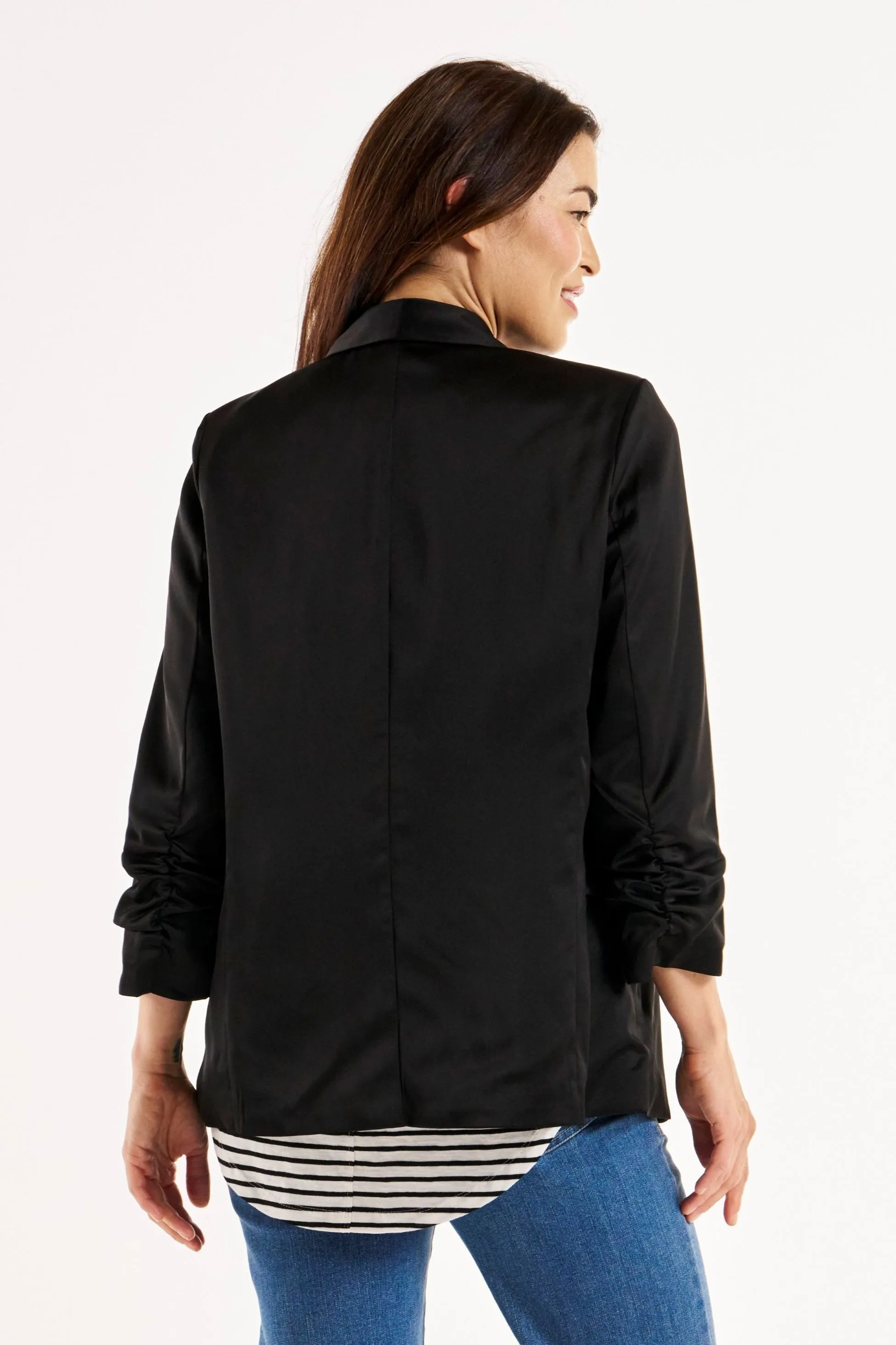 Betty Basics Jayde Satin Blazer Black