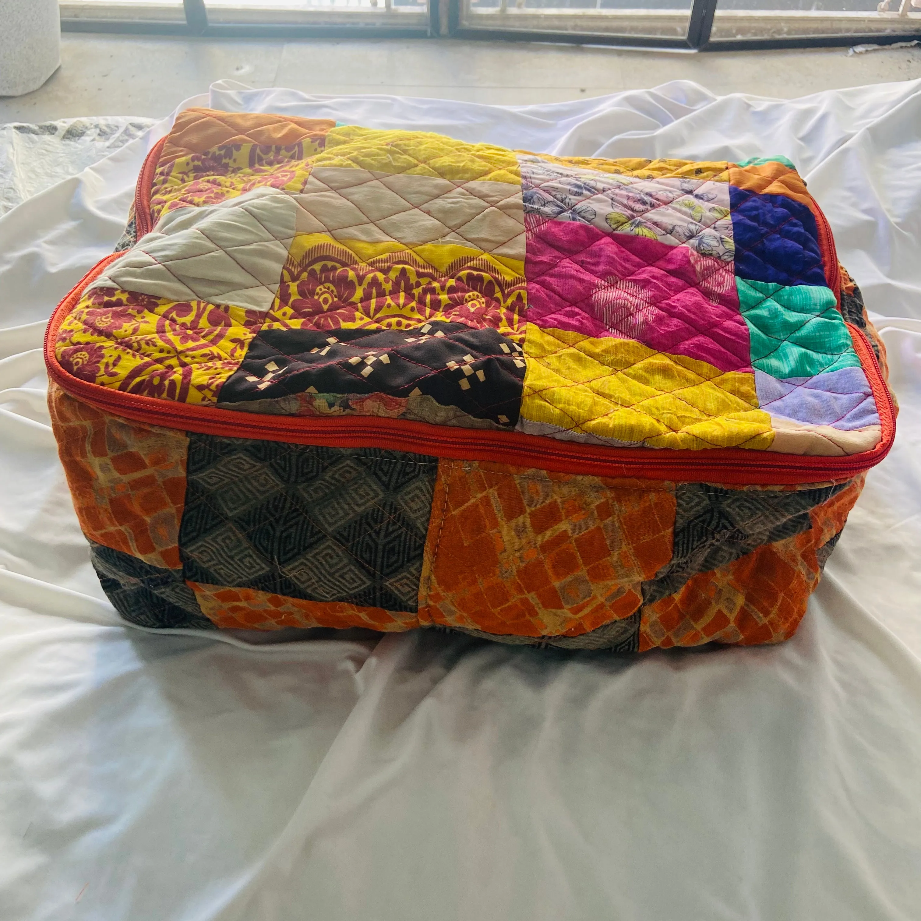 Breathable storage bag for saree,blanket, pillow & quilt