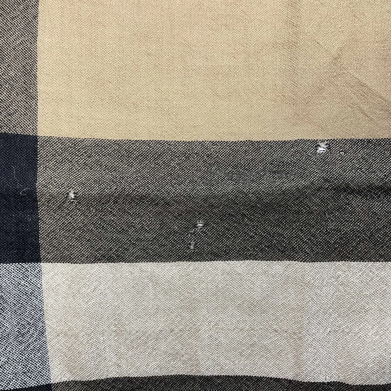 Burberry - Merino Wool House Check Square Scarf - OS