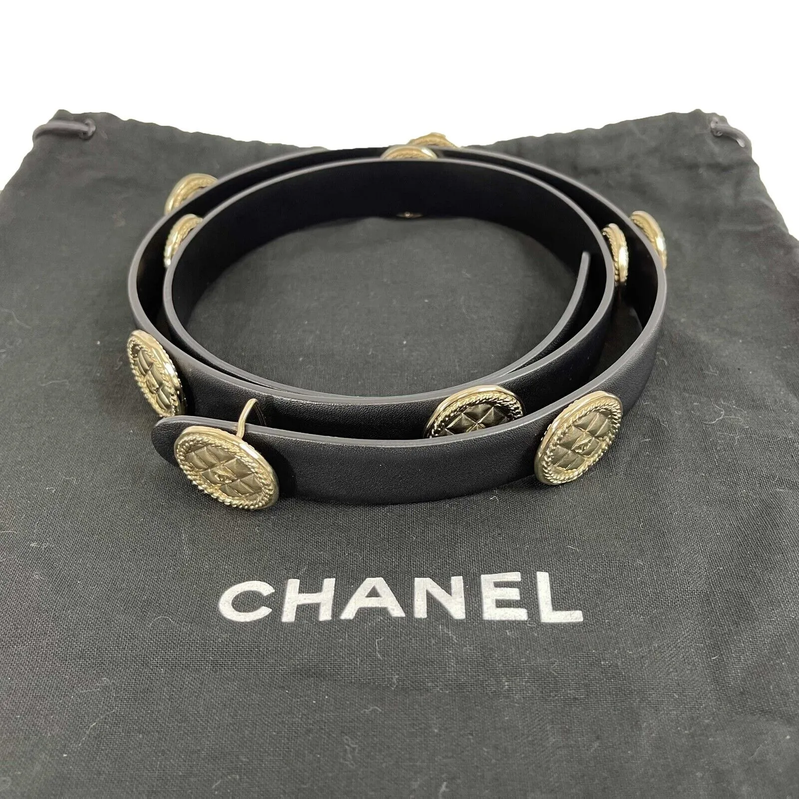 CHANEL - Excellent - B15K Quilted Medallion CC Coin - Black Belt - Size 80 - 32