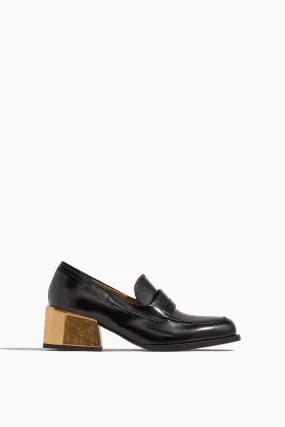 Heeled Loafer in Black