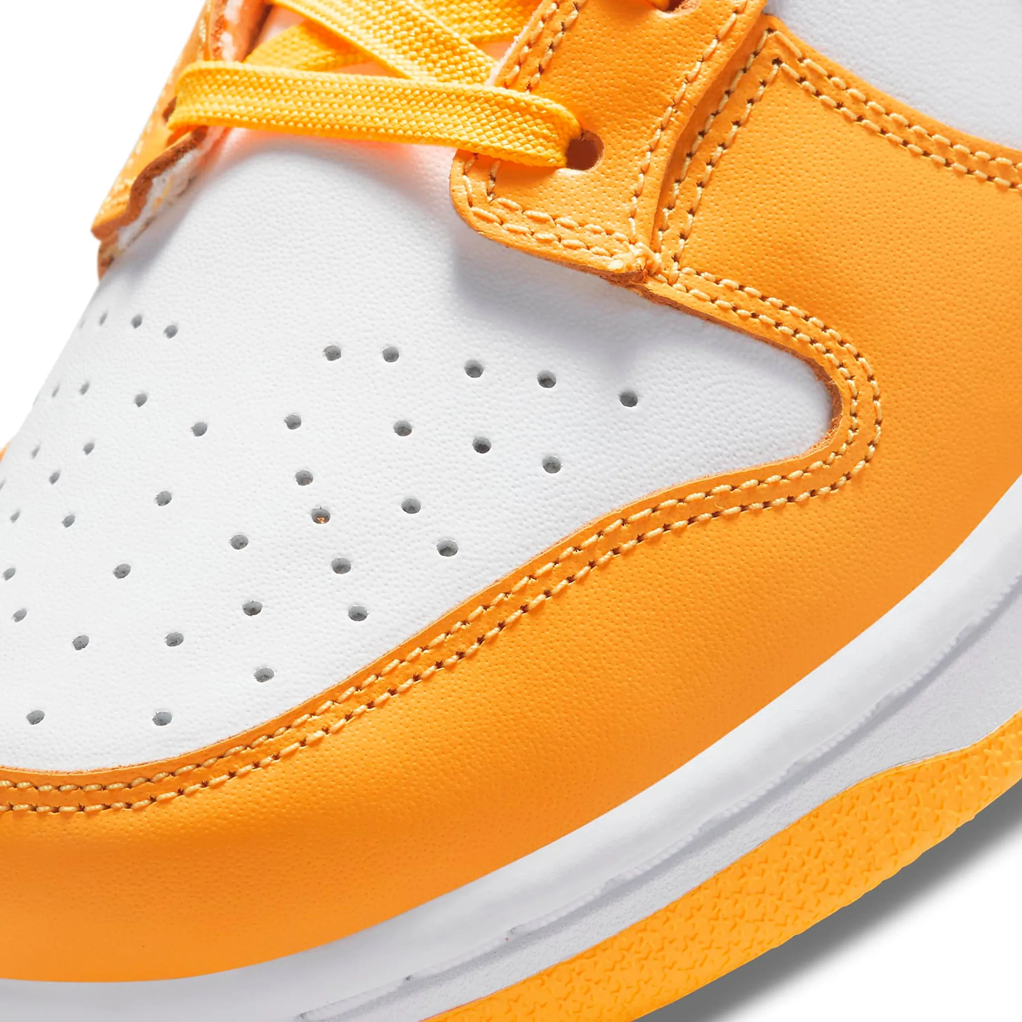 Nike Dunk Low Laser Orange (W)