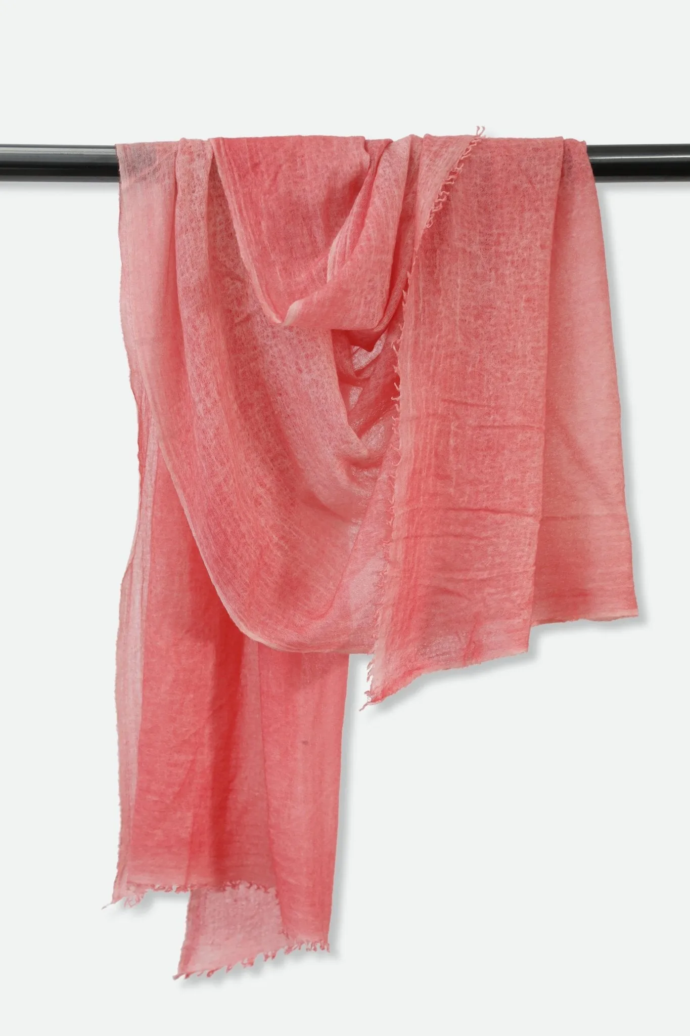 PINK CORAL SCARF IN HAND DYED CASHMERE