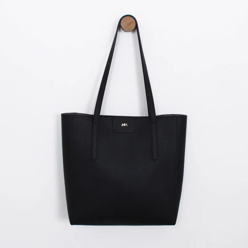 pino black shoulder bag