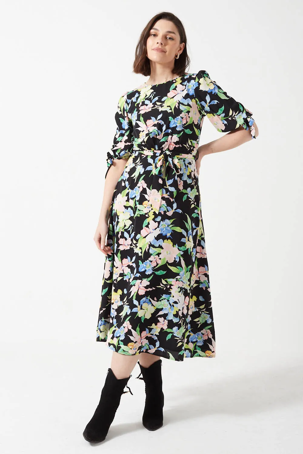 Pixie Daisy Hannah Tie Sleeves Midi Dress