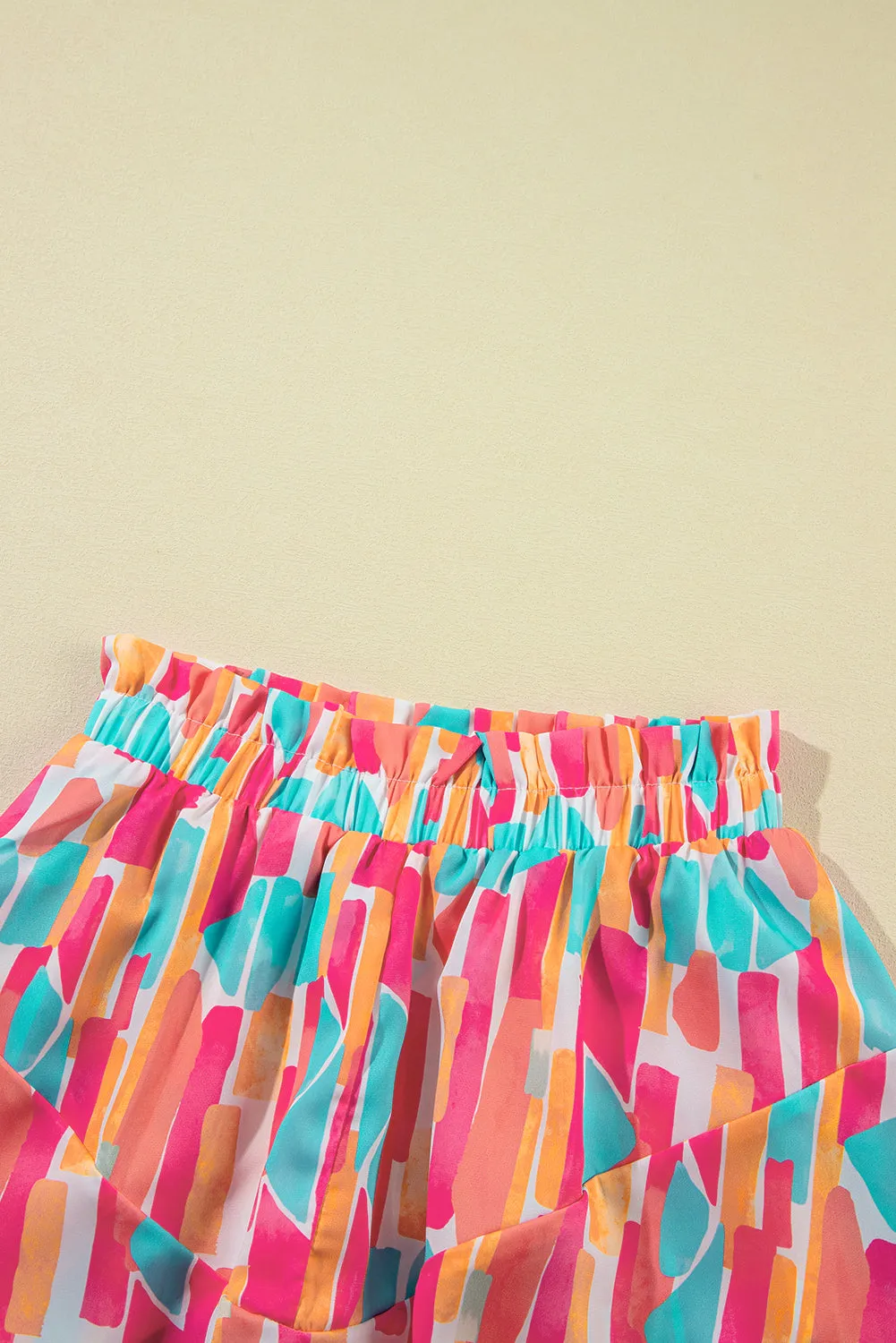 Rose Abstract Print A-line Ruffled Hem Shorts