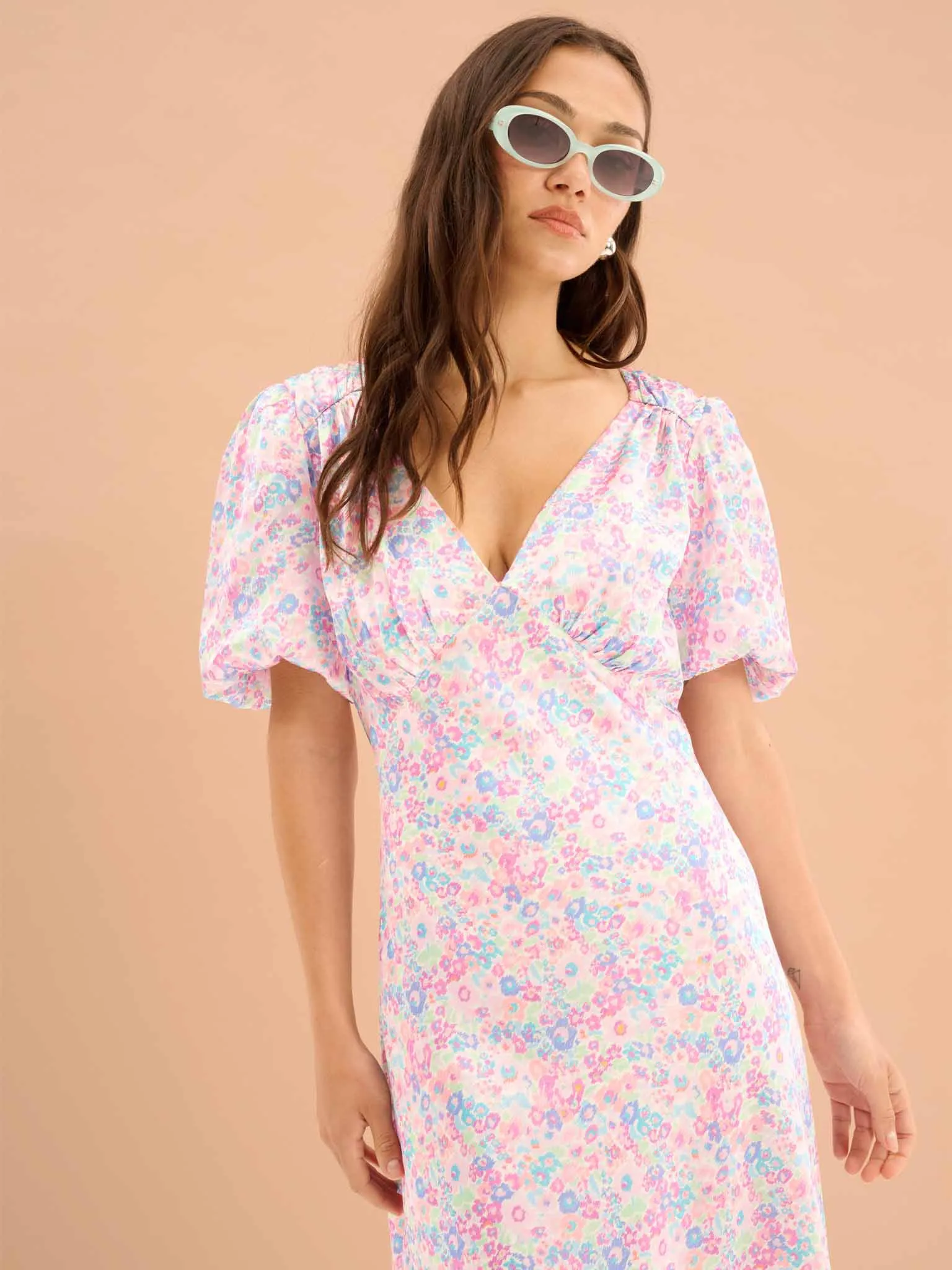 Rosie Ruched Puff Sleeve Dress in Sketched Floral Print