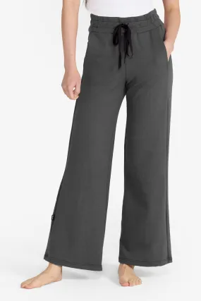 Wide Leg Sweatpant in Stone